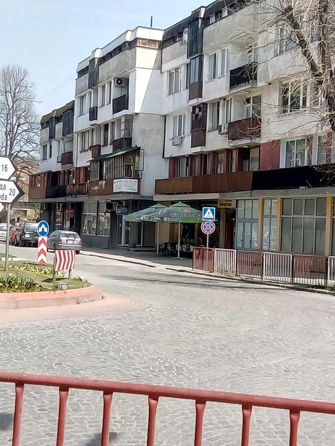 Апартамент Димови Trjavna Buitenkant foto